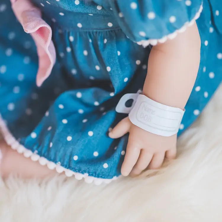 Tiny Treasures - Dukke Med Lyd - Blond Hår Med Blå Kjole 3 Tiny Treasures - Dukke Med Lyd - Blond Hår Med Blå Kjole - Billede 3